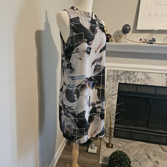Mod Dress - Picture 1 of 3